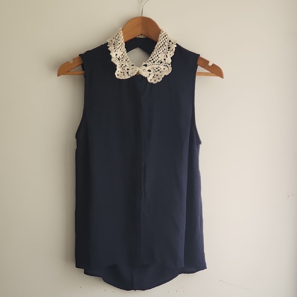 Chloe K Blue Sleeveless Blouse with Peter Pan Collar